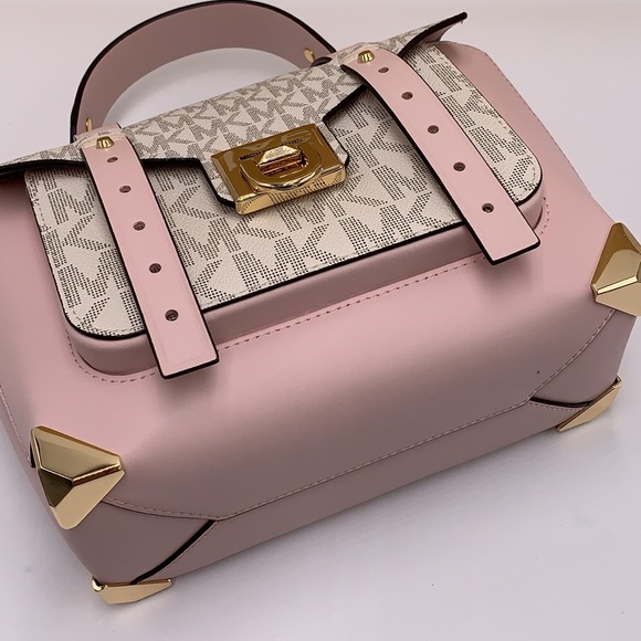 Michael Kors Handbags - MICHAEL KORS
Manhattan Medium Leather and Logo Satchel
PAWDER BLUSH MULTI 
NWT